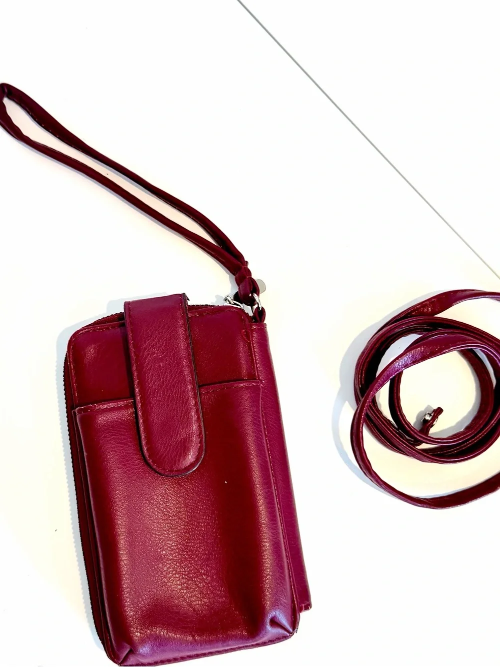 Portable Burgundy Crossbody Phone Case with Detachable Strap